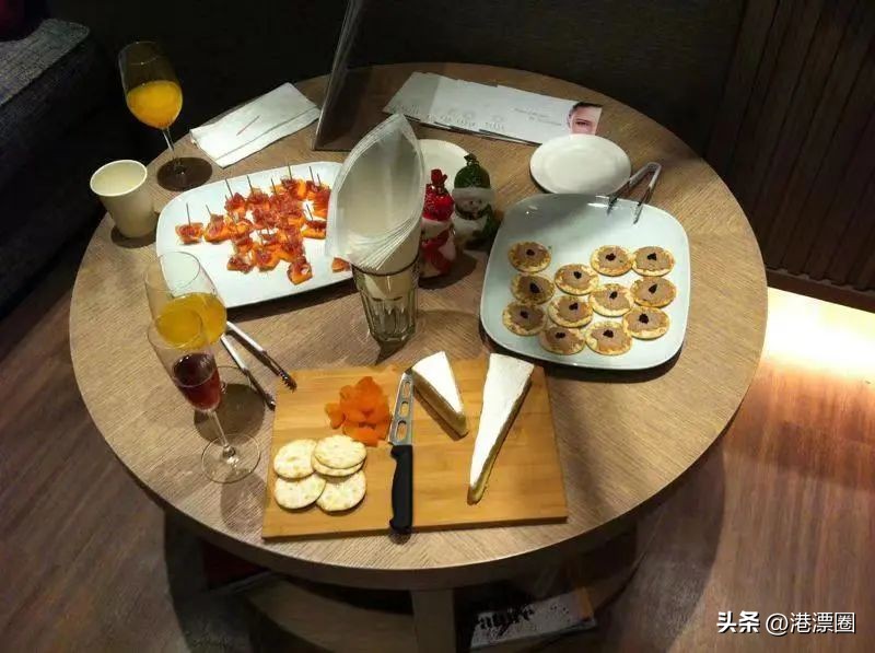 在外企工作好还是在国企工作好,香港外企工作的真实感受和待遇