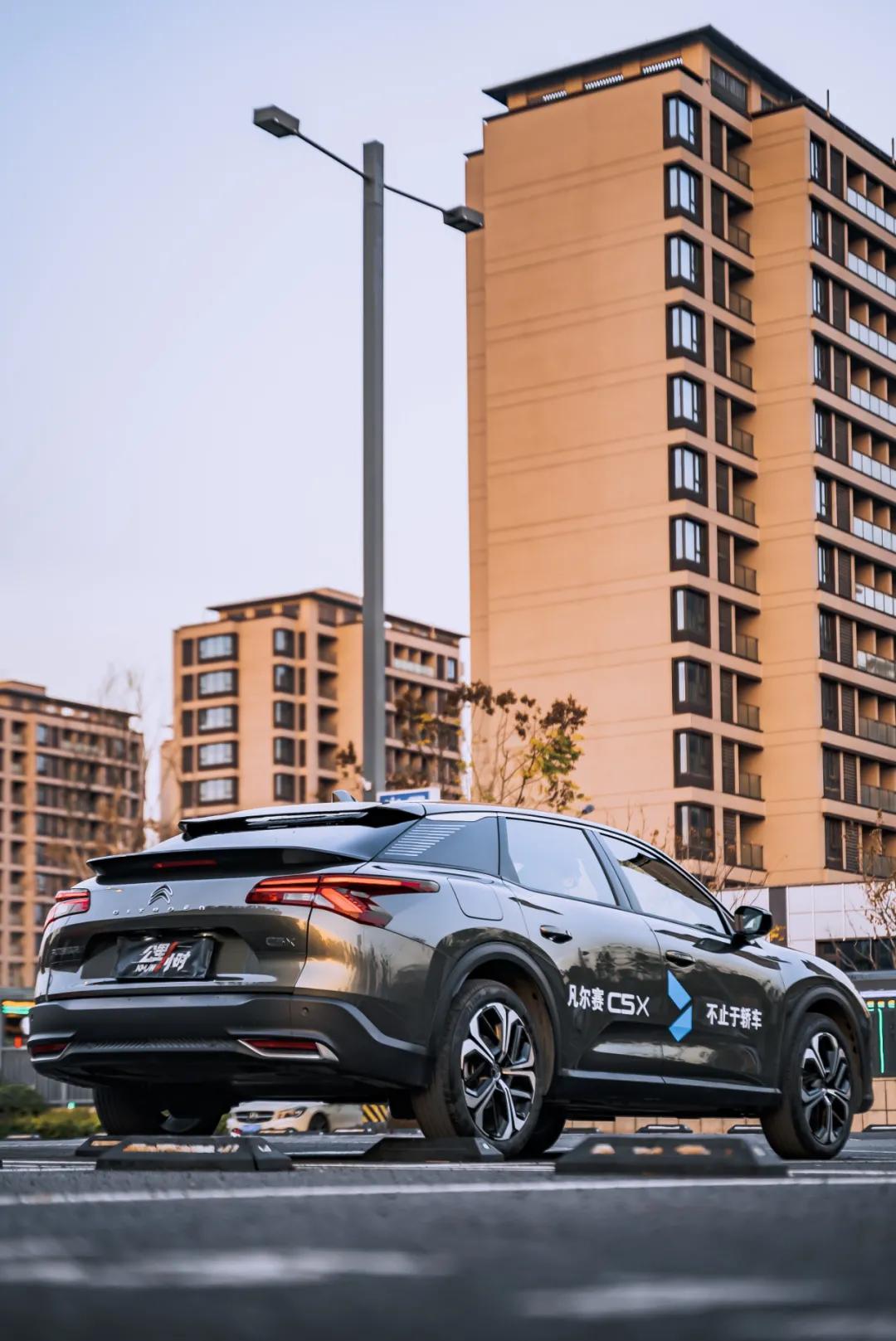 被38号怒喷的凡尔赛，到底如何？