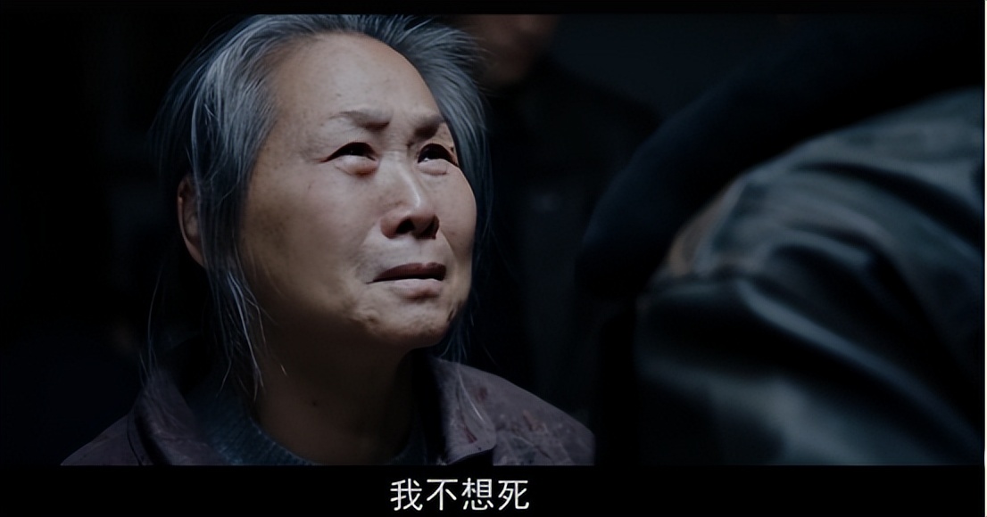 在痛苦中挣扎在痛苦中治愈自己,在痛苦中坚强追求生命和尊严的人