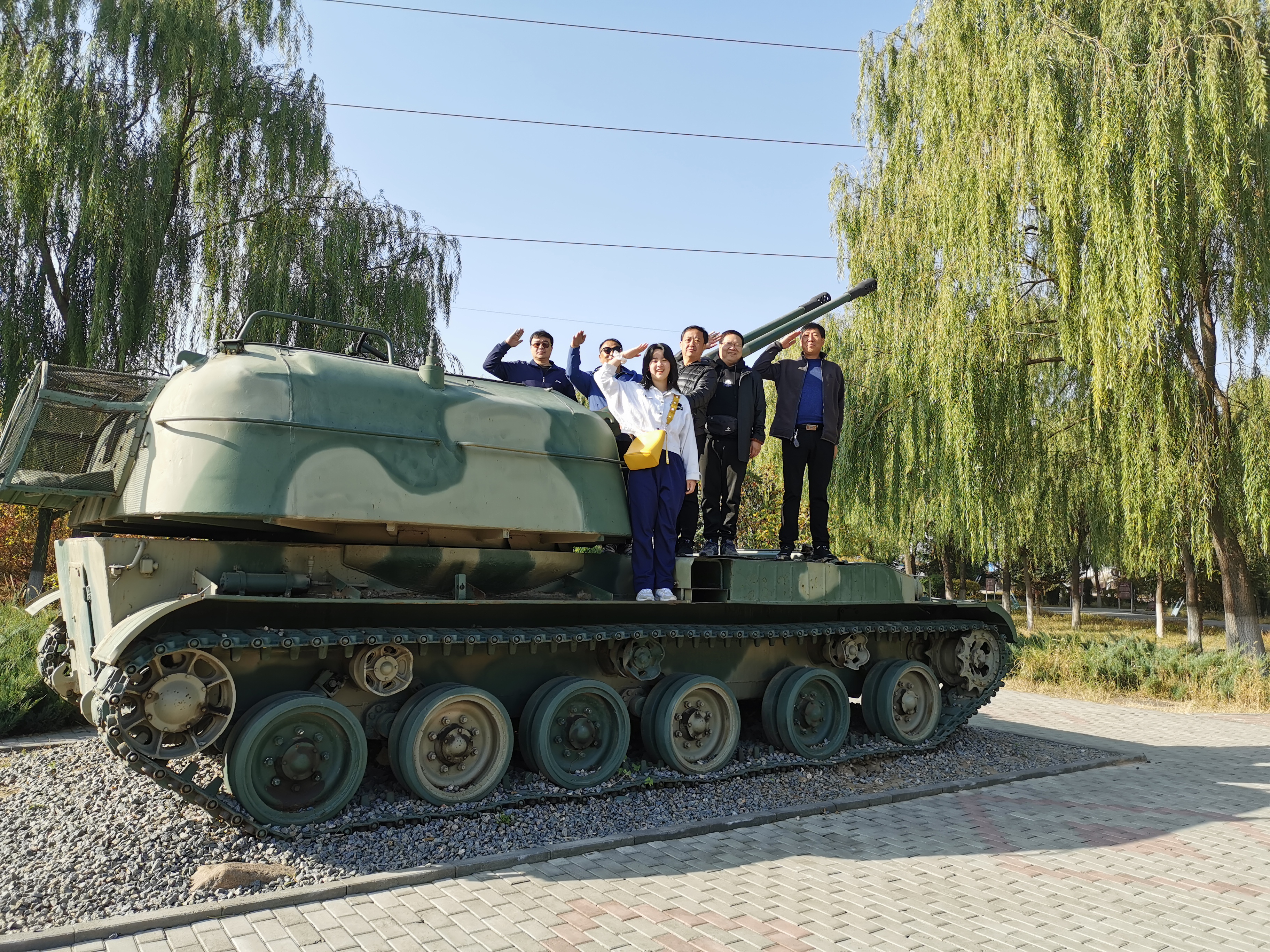 内蒙大草原烤全羊手把肉自驾游,内蒙古旅游蒙古包烤全羊哪里好吃