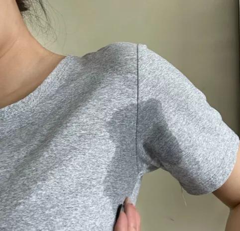 腋臭用了止汗露怎么又严重了呢,腋臭止汗露哪个牌子好用
