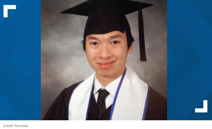 耶鲁华裔学生获赔3500万美元赔偿,华裔耶鲁高材生撞花坛