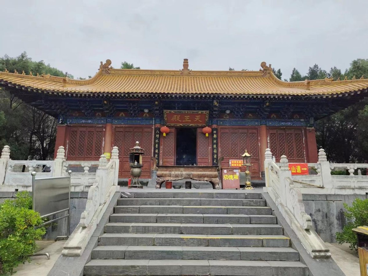 尧山大佛简介,尧山大佛景区