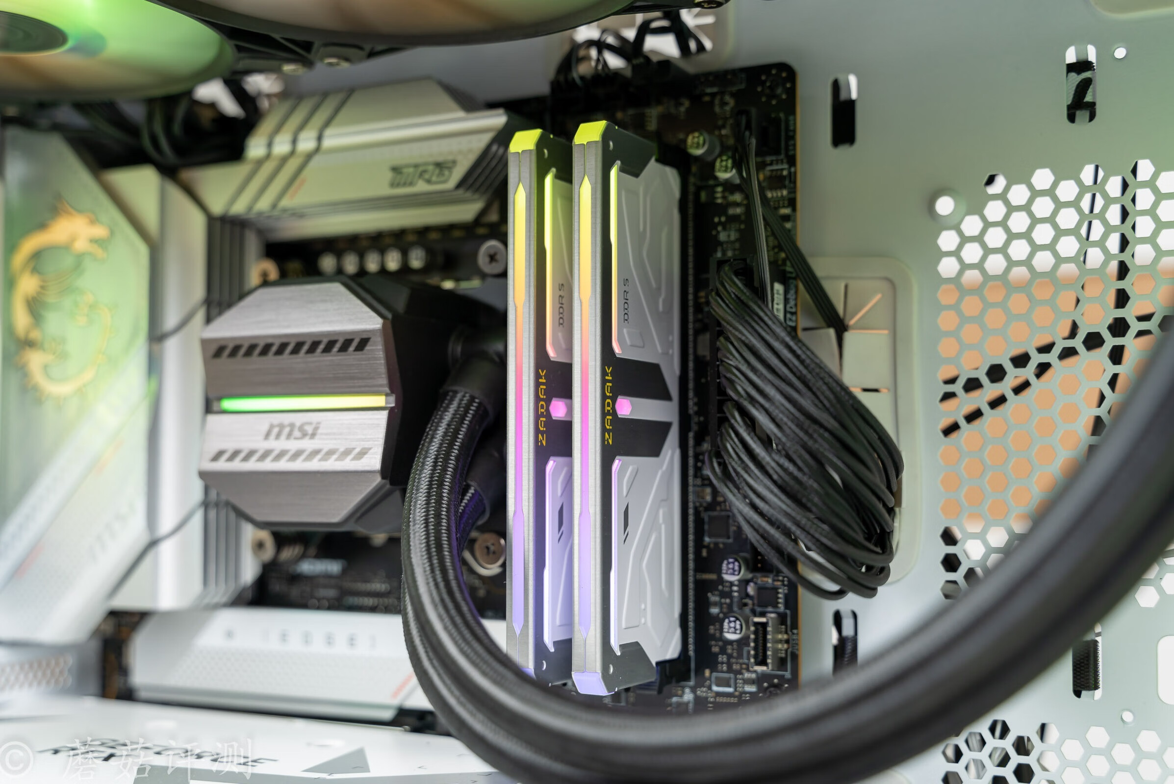 g11金牌全模组atx3.0,长城g11atx3.0是原生的吗