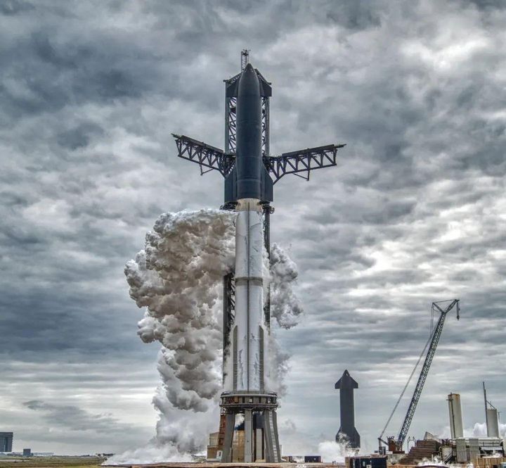 星舰首飞失败背后都经历了什么,星舰从失败到成功的八次试飞集锦