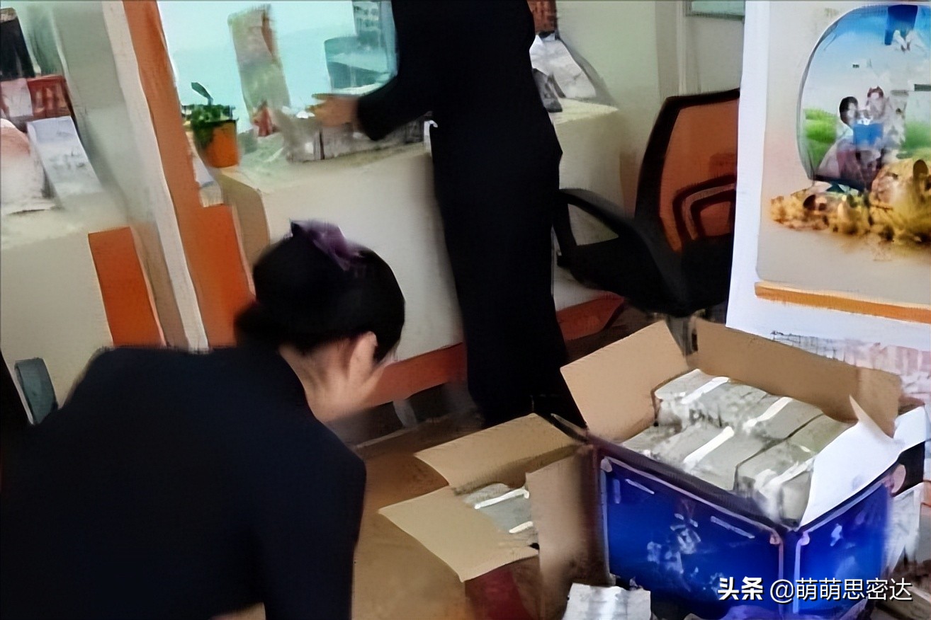 都2022年了，为什么还有人存“定期存款”？理财不“香”吗？