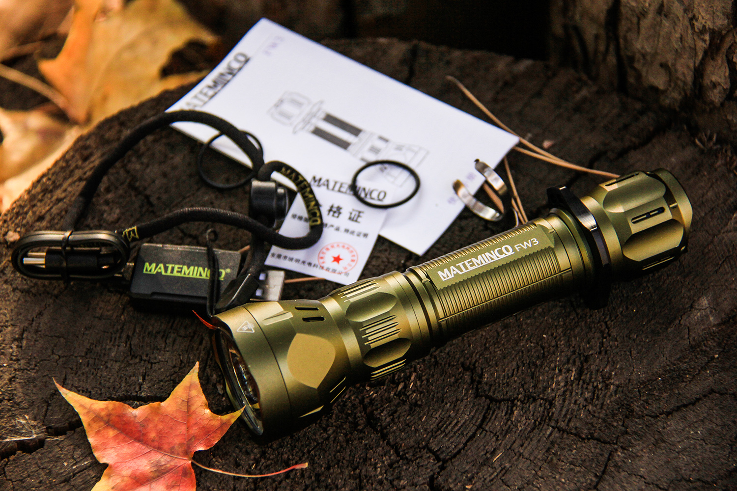 迈特明酷fw3白激光手电,迈特明酷虎头2号手电10000流明