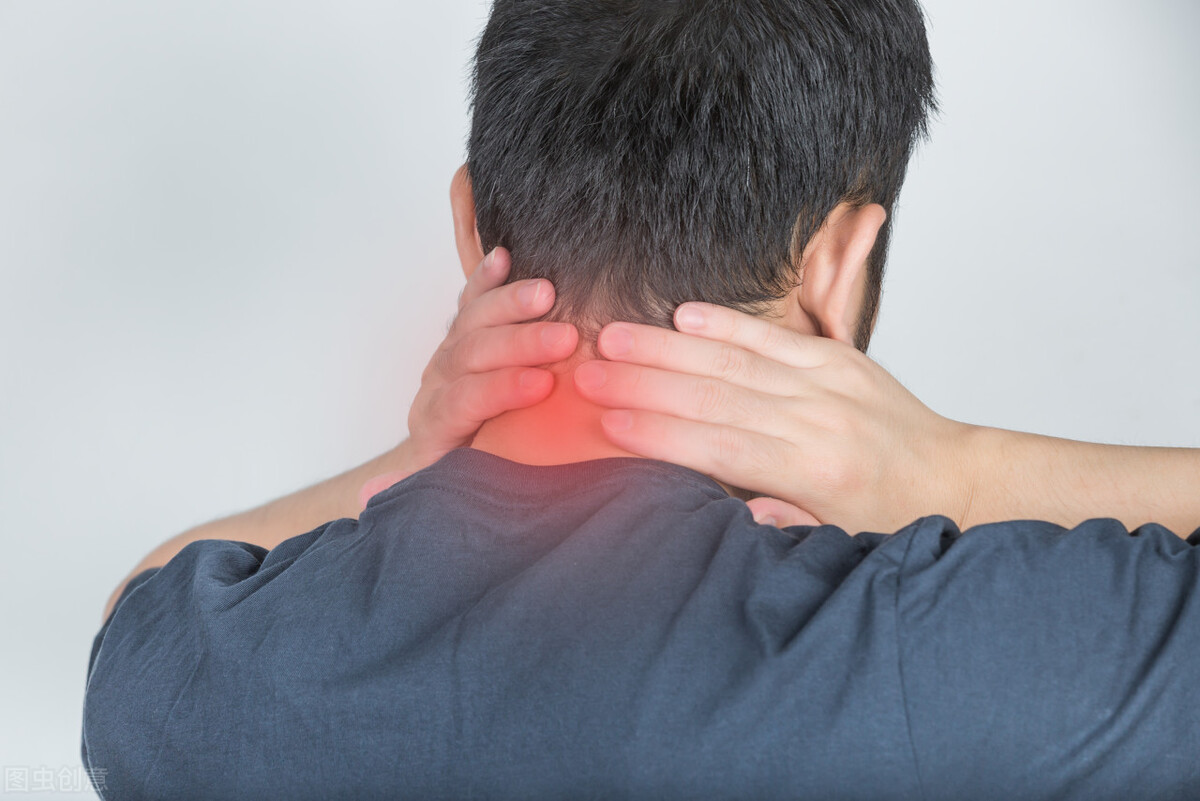 颈椎病引起的头晕应该怎么治疗,颈椎病引起的头晕怎样治疗