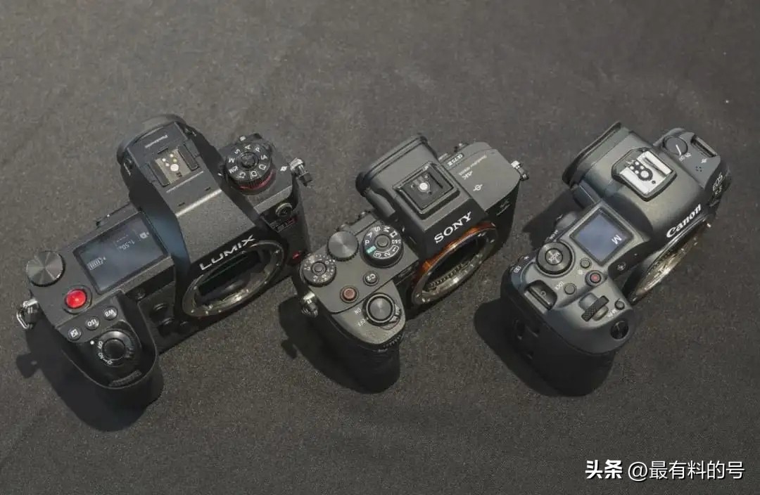 目前在售万元价位微单机型横向对比：哪一款值得入手（下）？