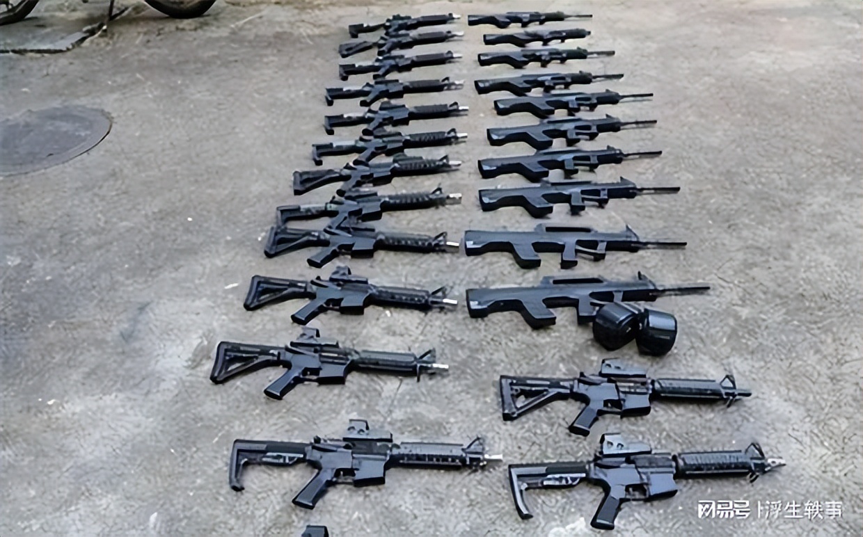 17岁少年买玩具枪被判刑,18岁小伙购买玩具枪被判刑