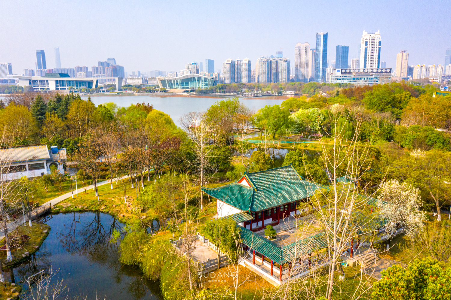 姝︽眽鏈堟箹鍏洯椋庢櫙,姝︽眽鏈堟箹鍏洯缇庢櫙