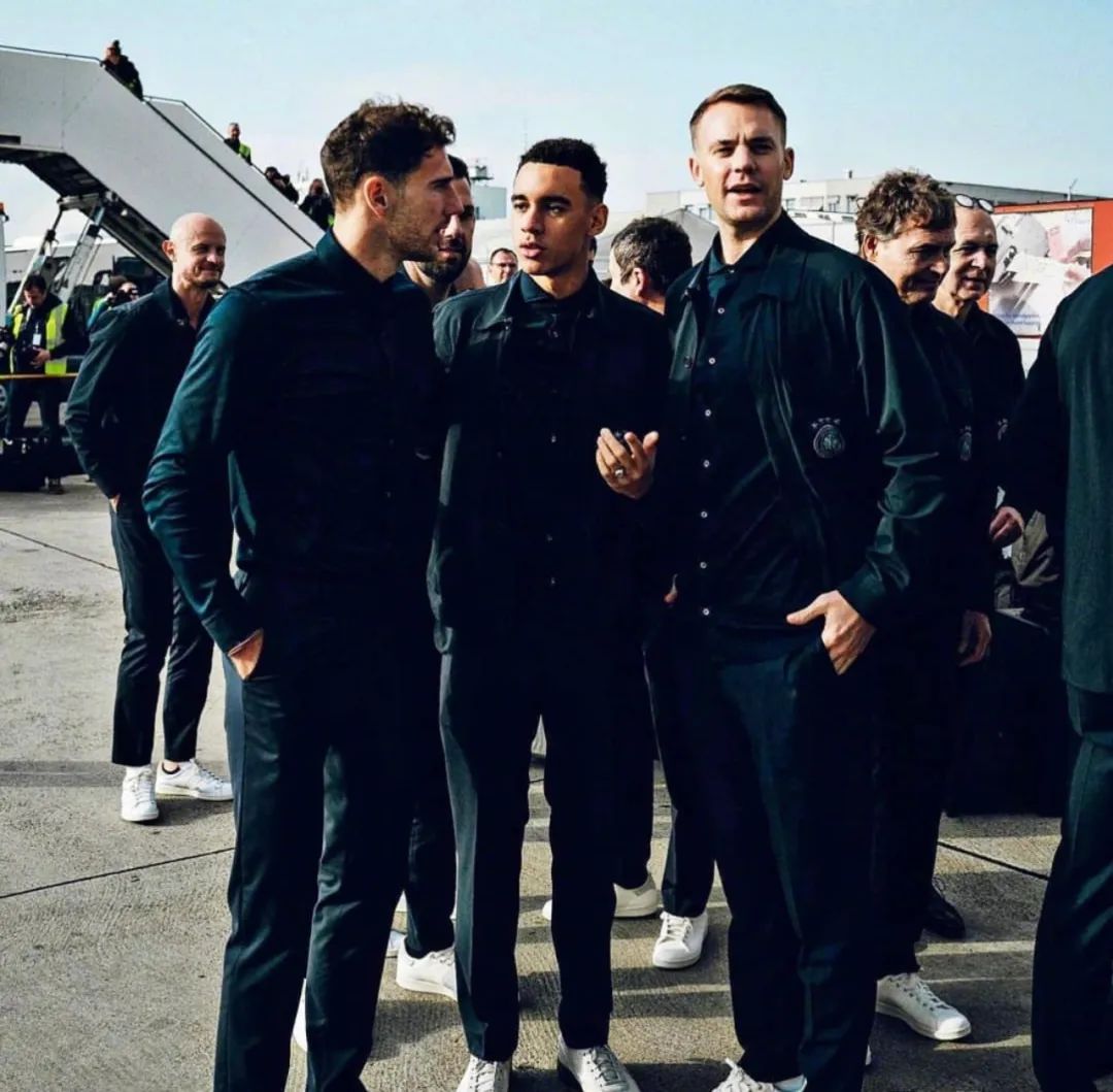 世界杯帅气球员西装,世界杯阿根廷男模队西装照高清