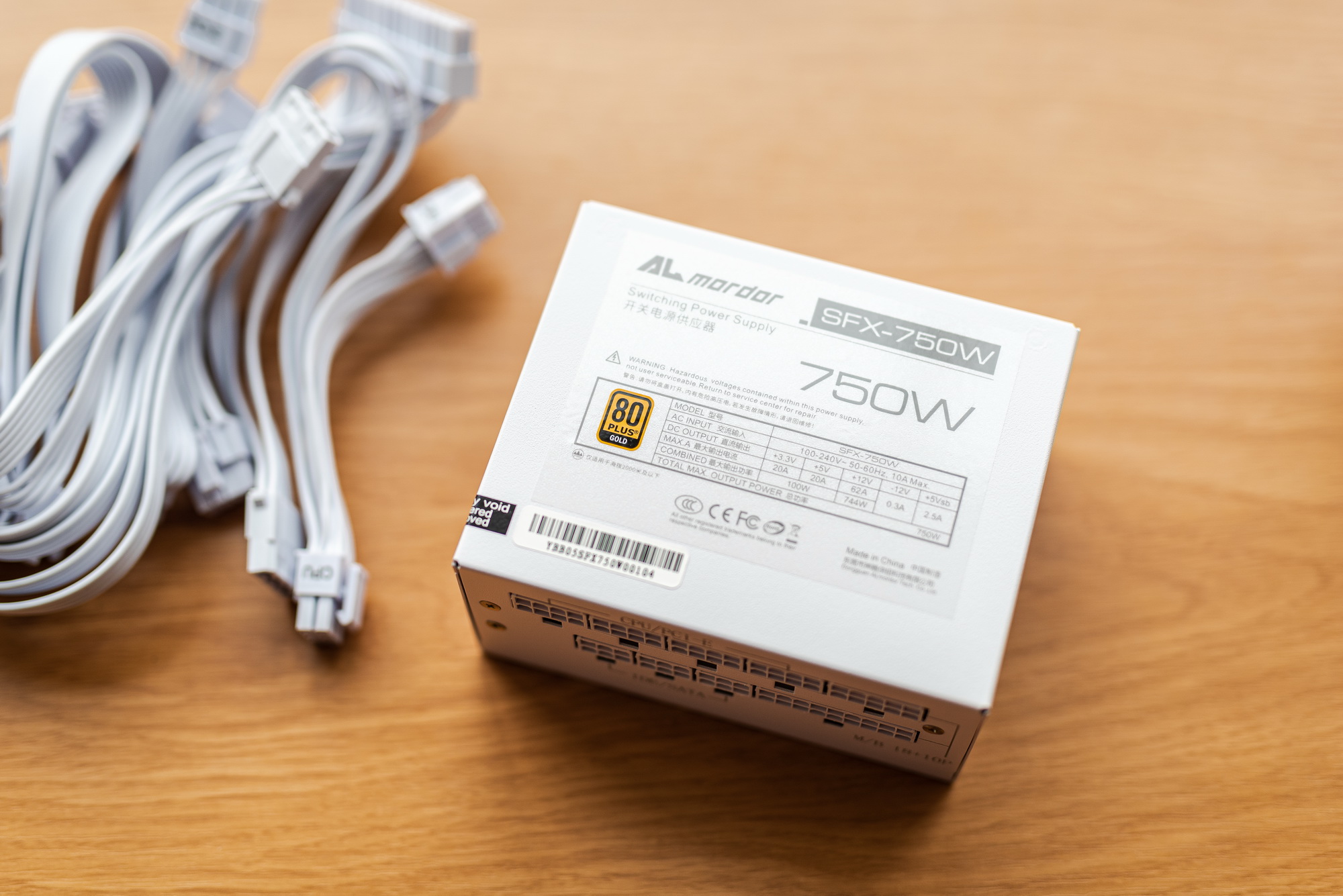 你也可以轻松装的白色ITX小钢炮：银欣SG16装机指南