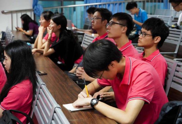 辅导员不会告诉你的潜规则,大学辅导员不会告诉你的三件事