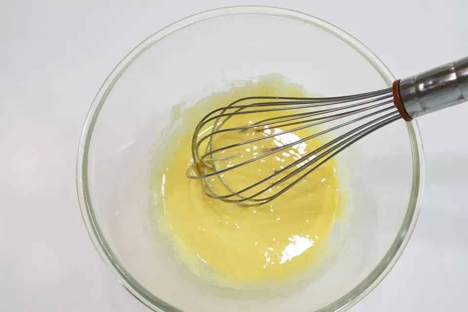 简单无需冷藏好吃的冰淇淋做法,最简单的冰淇淋不用打蛋器