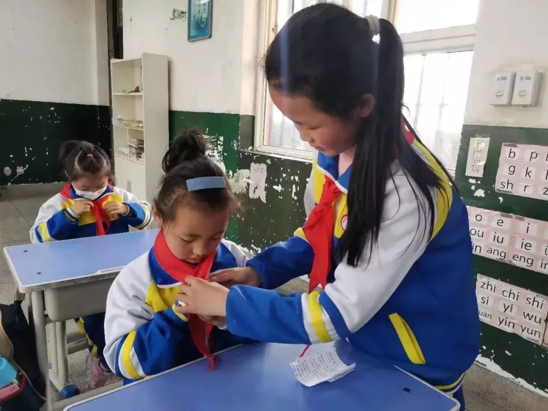 你好红领巾幼儿完整版,你好红领巾二年级