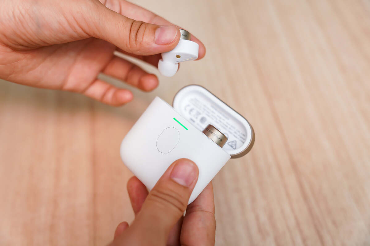 宝华韦健pi7对比有线耳机,双子星耳机对比宝华韦健pi7