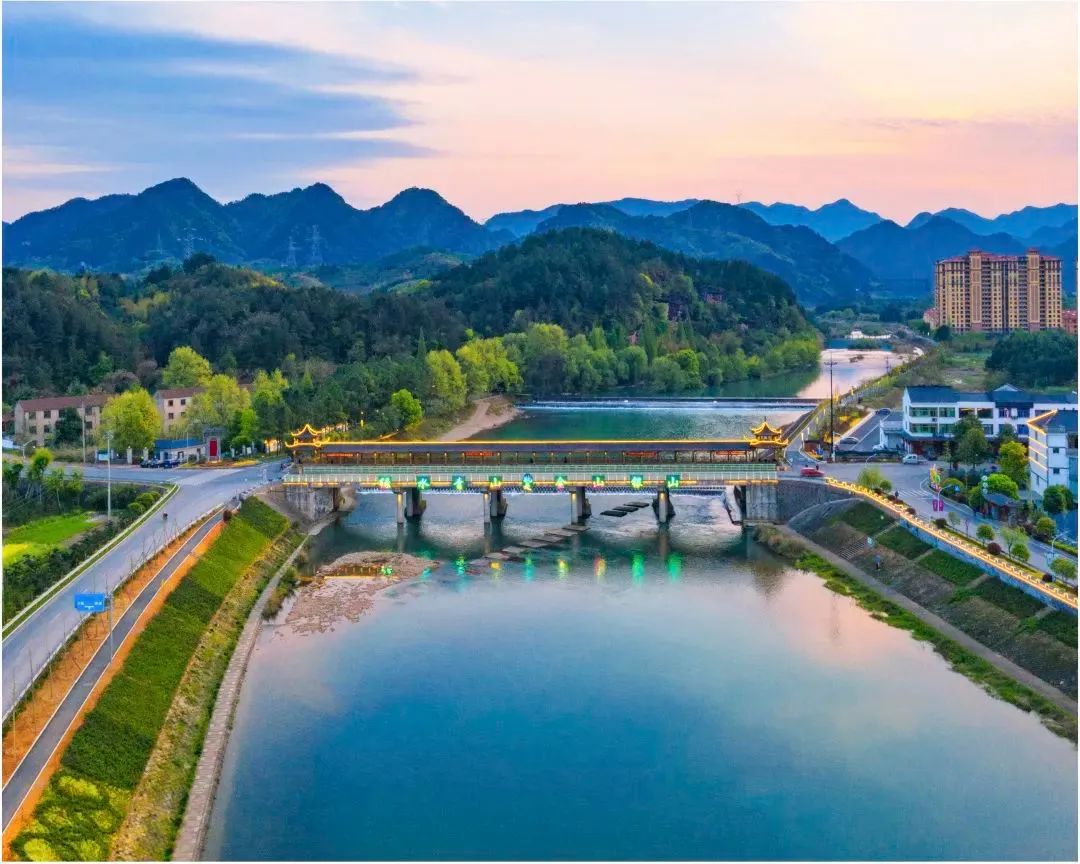 浙江十年新闻发布会,浙江金华义乌新闻发布会