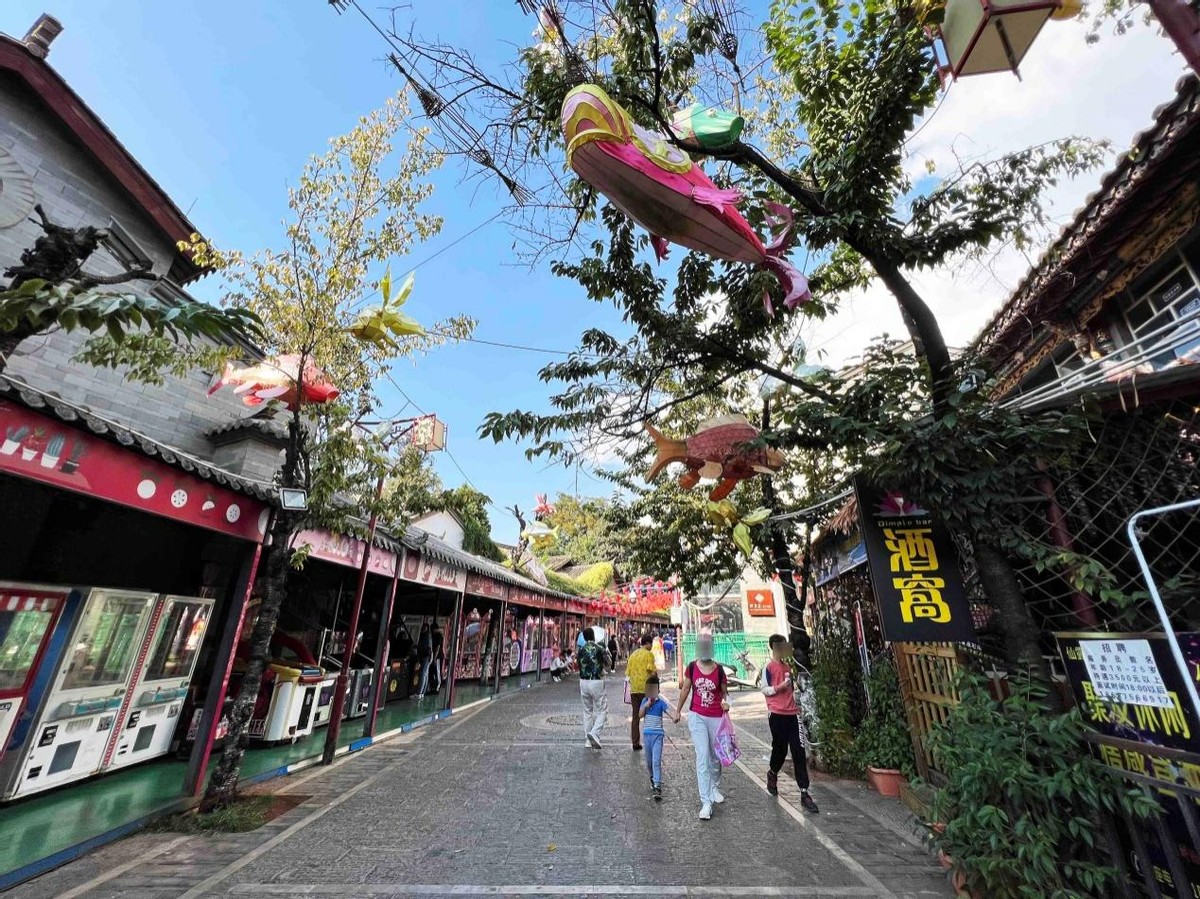 云南昆明走进边陲古镇,走进云南古镇