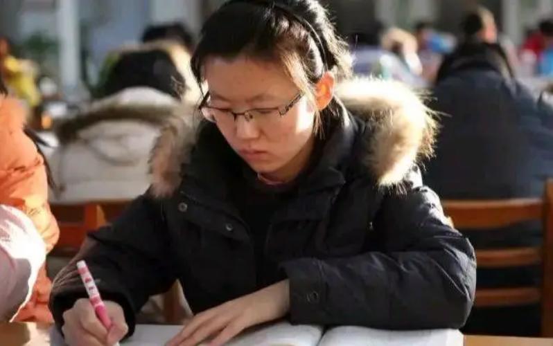 高考录取后还能换学校吗,高考被录取后能换专业吗