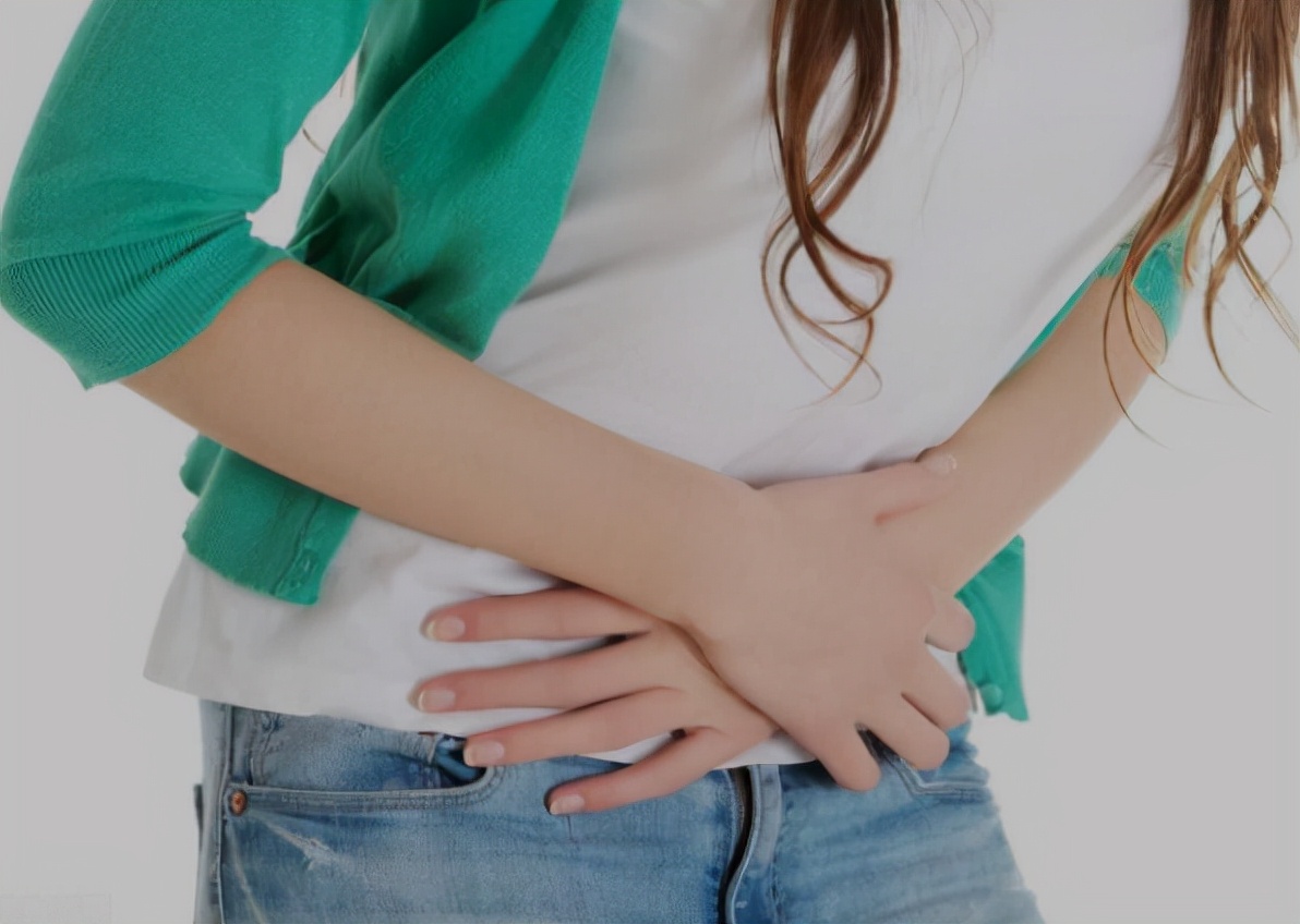 *裤内**是宫颈疾病的“感应器”？若*裤内**出现2种颜色，要多加注意