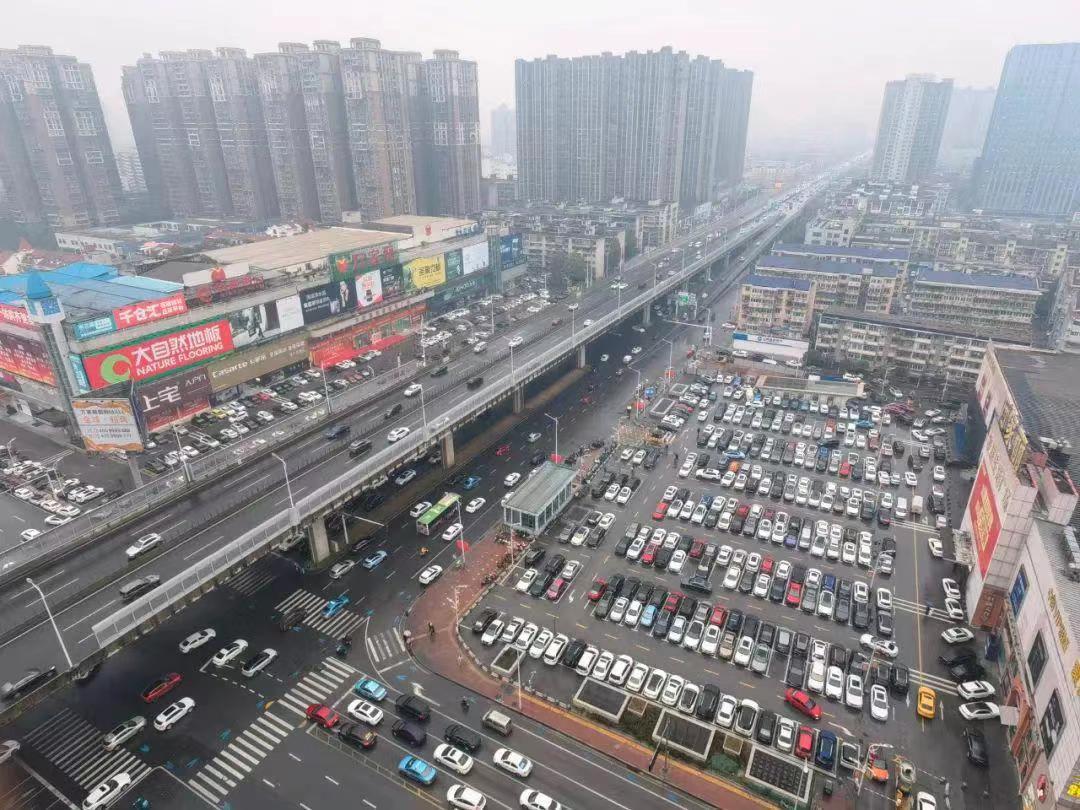 湖南最大的建材家具城——万家丽，为什么能持续火爆这么多年？