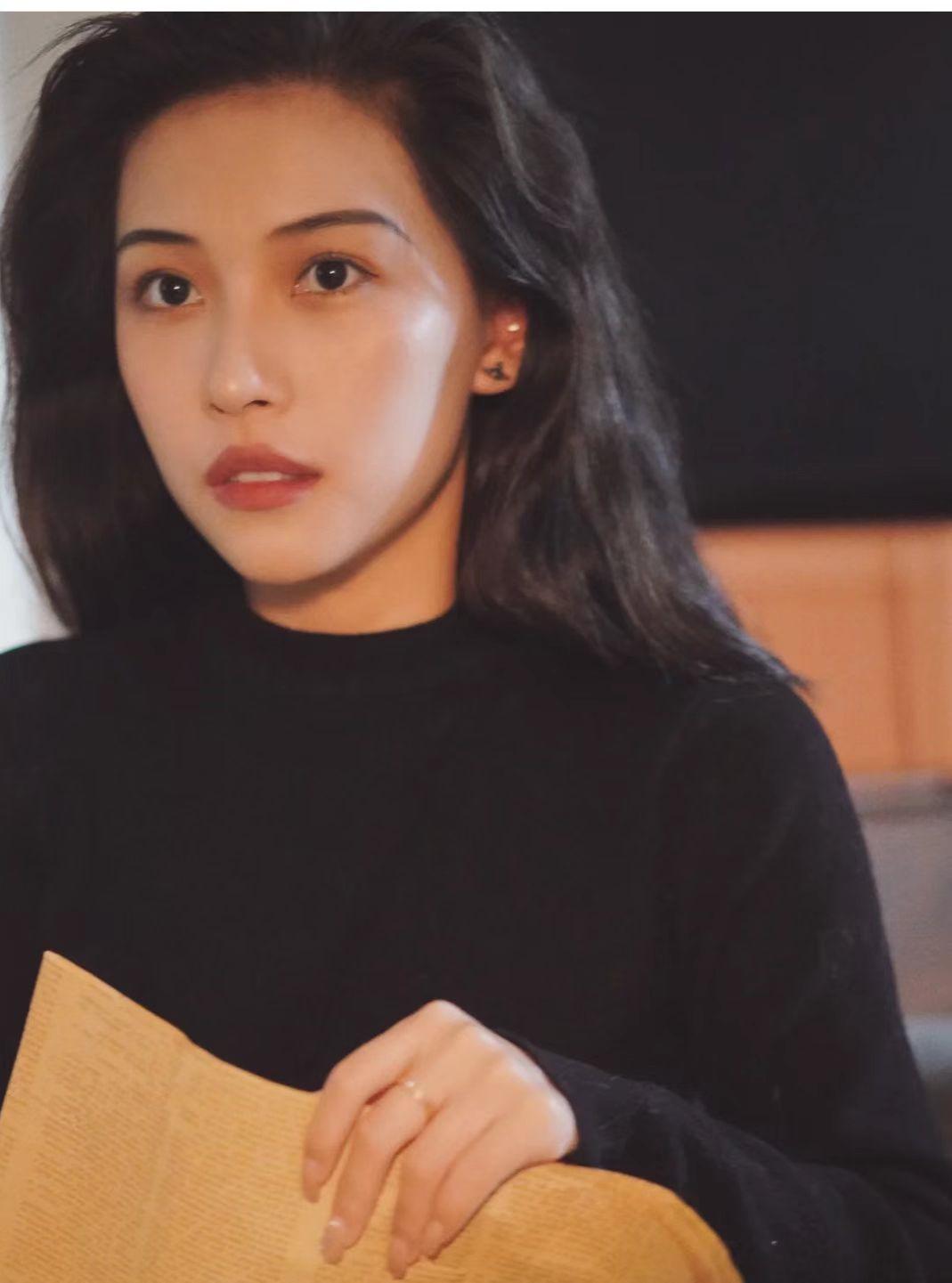 韩式一字眉女明星,韩国女生都画平眉