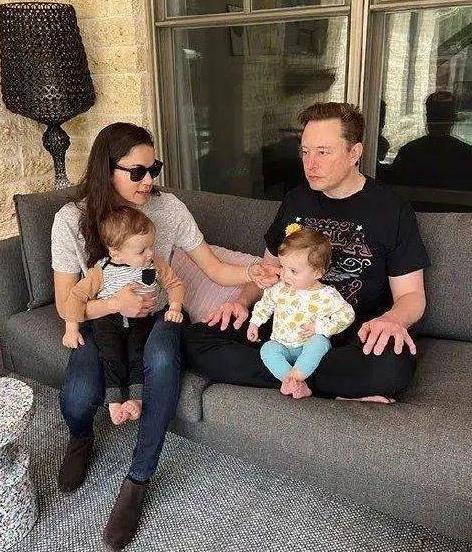 游戏公司老总徐波的照片,游戏富豪徐波