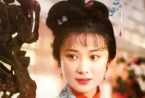 因吸毒入狱的“最美妲己”，她的故事远比你想象的更毁三观