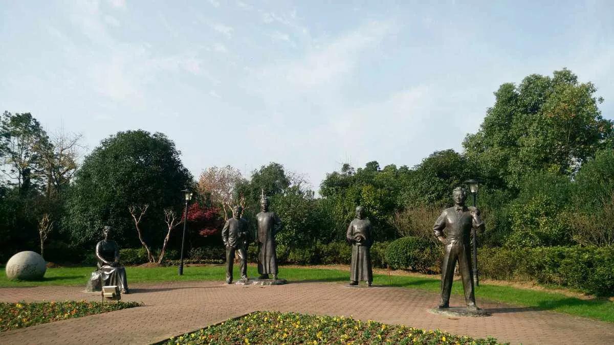 闲游郊外赏秋光,闲游桂林