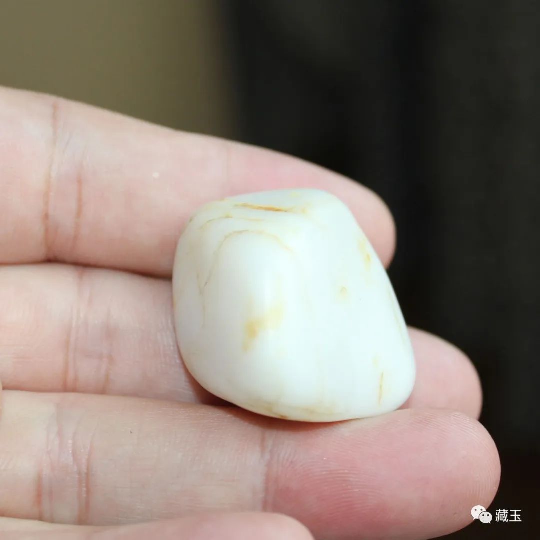 花30万买石头,花30万买个石头