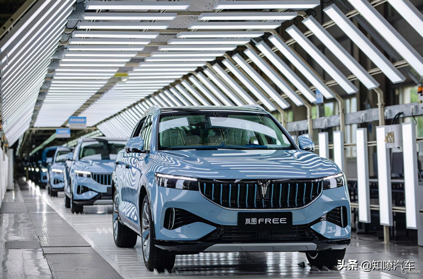 比亚迪唐dm-i冠军版智能充电,比亚迪唐dmi冠军版带无线充电吗