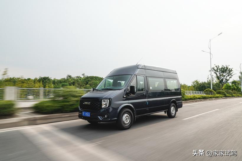 动力强操控好制动好的平民车,动力强刹车好的电动车