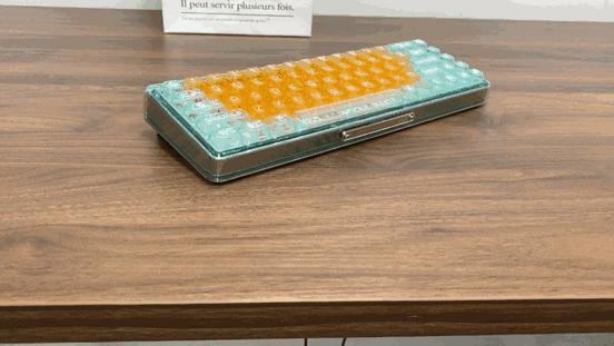 升降桌可站可坐可半蹲上班,升降桌可移动站立办公