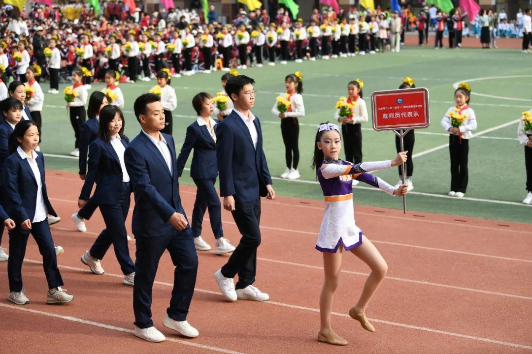 队列比赛风采展示,社团风采展示活动小学