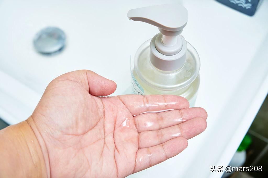 修护受损发质防脱洗发水推荐,防脱头发最好的洗发水