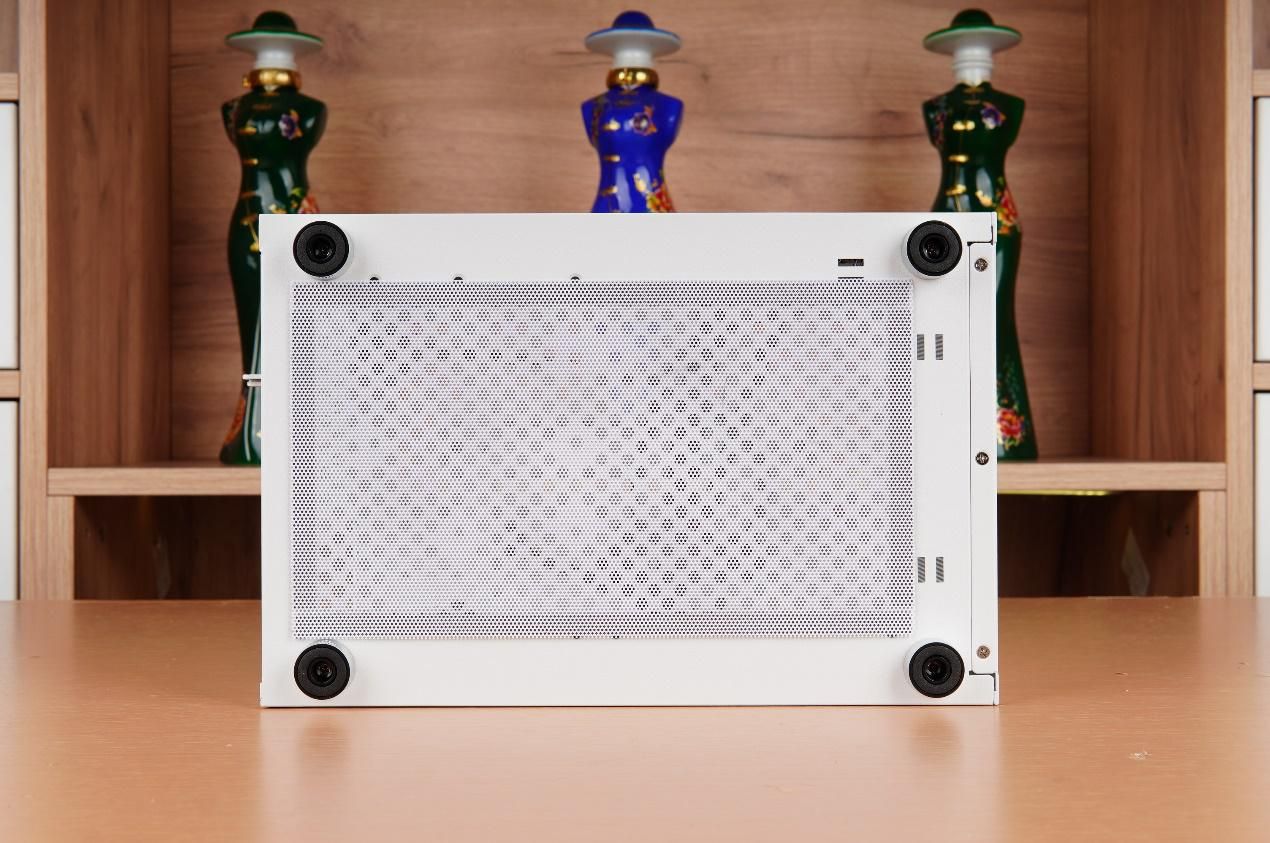 itx机箱闪鳞g200装机推荐,闪鳞g200机箱尺寸