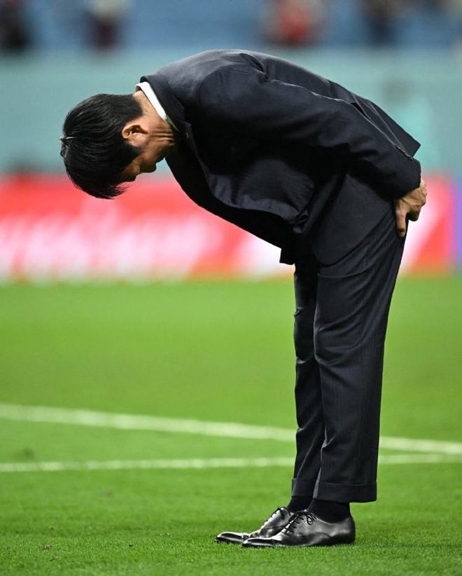 日本足球请骄傲的抬起头,日本足球自信和从容