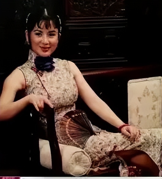 47岁参加选美，曾被克林顿接见，“中国第一美妇”的大尺度往事