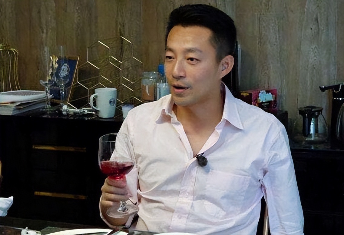 汪小菲曝大s长期服用违禁药物,汪小菲曝大s吃违禁药每月花25万