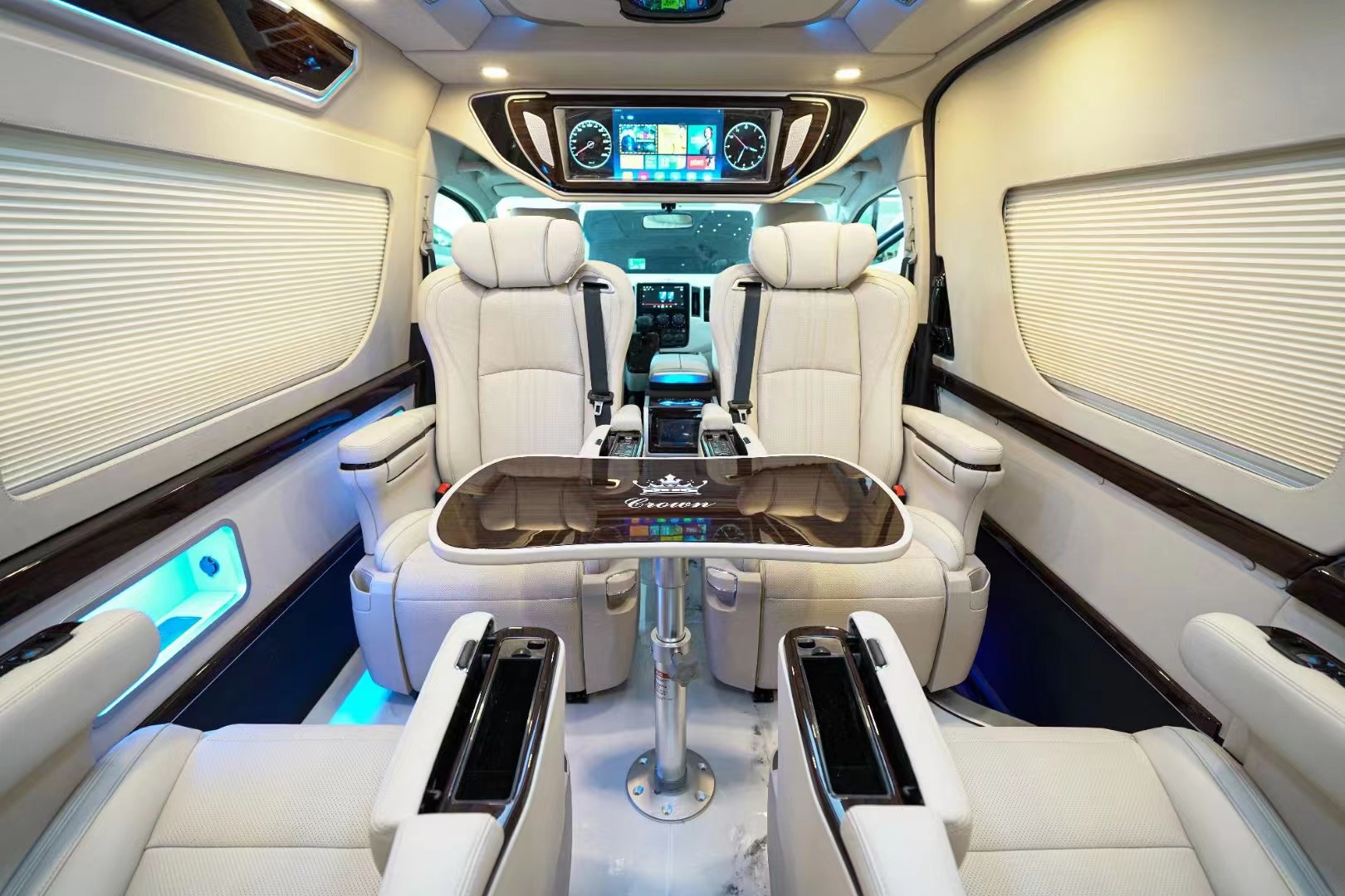 丰田超大海狮,丰田海狮4.6米车长