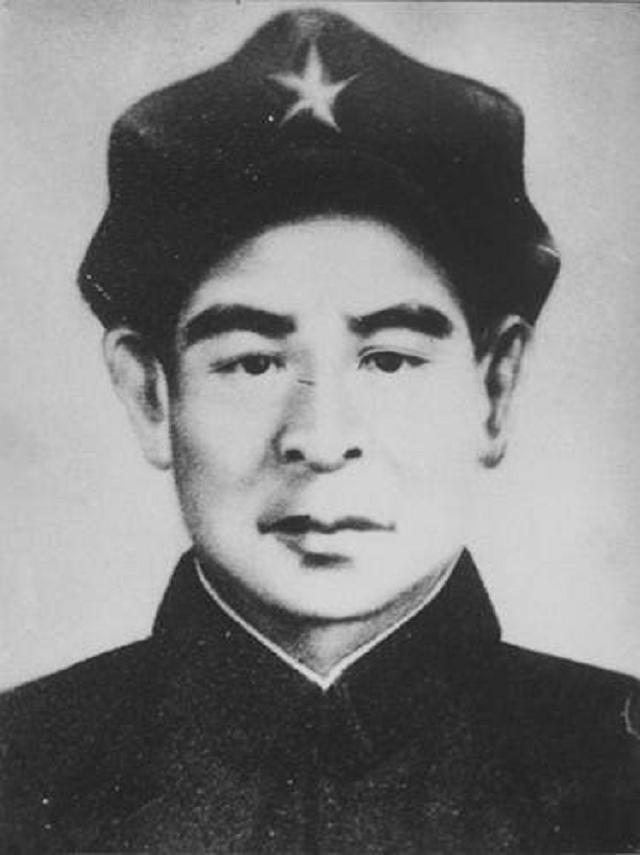 西路军军长牺牲,红军牺牲后妻子苦苦等候70年