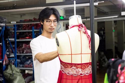 00后内衣创业,90后创业卖内衣