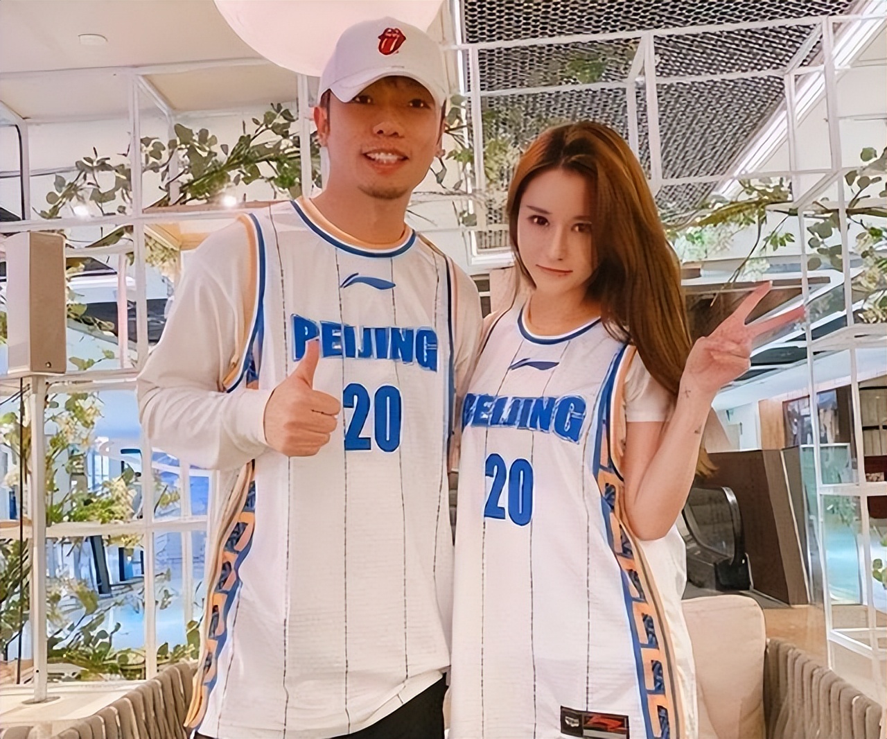 国足太太团郑智老婆,国足太太团的老婆