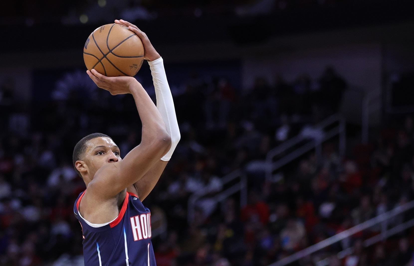 20+9！火箭空间型四号位归位，史密斯爆发因两点，塞拉斯该重视