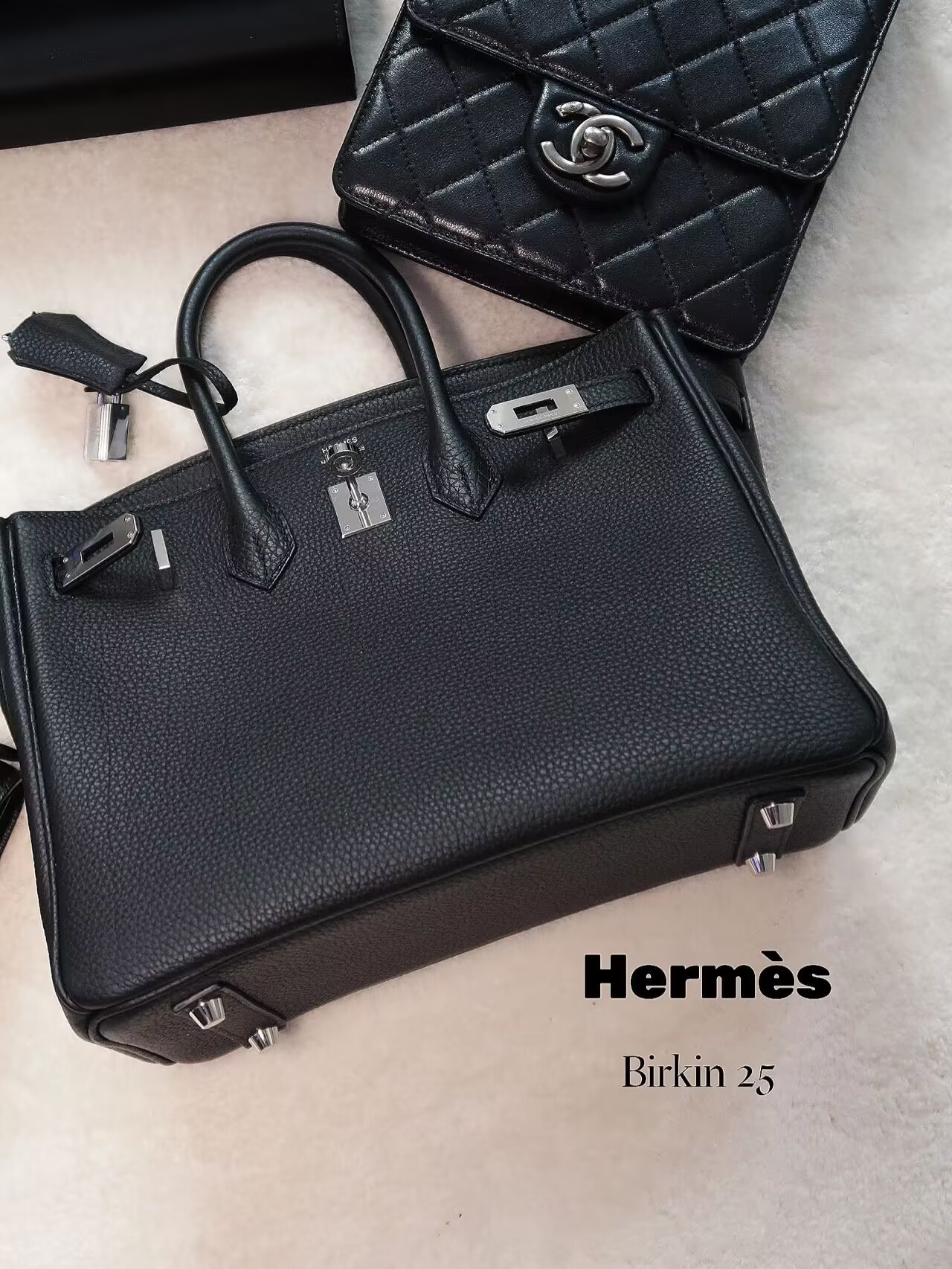 高级感通勤黑色包包推荐,冬日里最飒的大牌黑色系包包合集