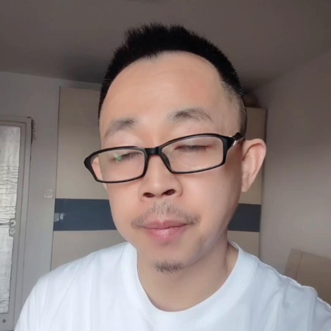 精品店在哪加盟比较好一点,精品店加盟哪里便宜