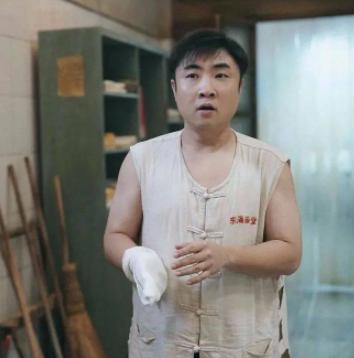 搓澡乔杉亲自授课,搓澡工要怎么当