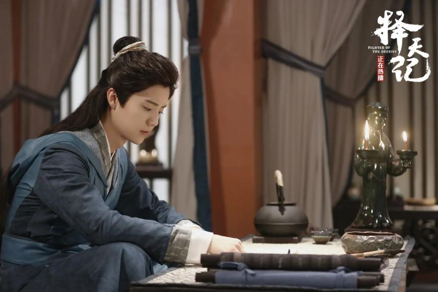 鹿晗最新踢球照片,鹿晗不露脸图片