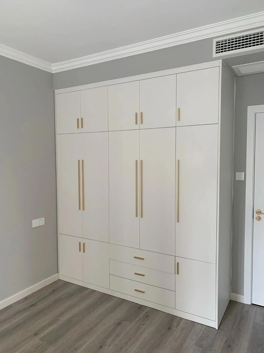 高光衣柜柜门款式大全,30款轻奢风格衣柜